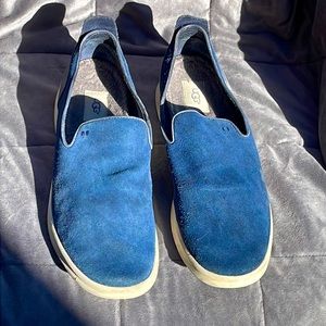 Cleaning out son’s closet, off to college, too many shoes!!!